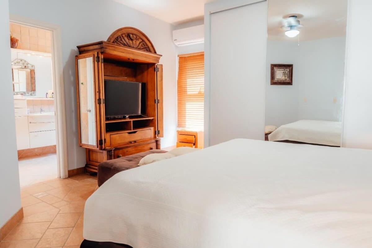 The Elegance Of Tierra Del Sol With Private Pool Villa Palm Beach Dış mekan fotoğraf