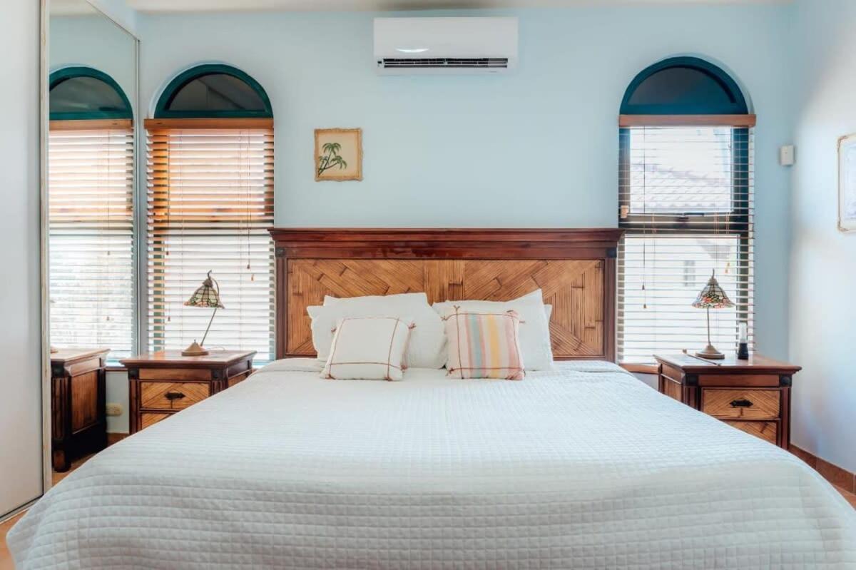 The Elegance Of Tierra Del Sol With Private Pool Villa Palm Beach Dış mekan fotoğraf
